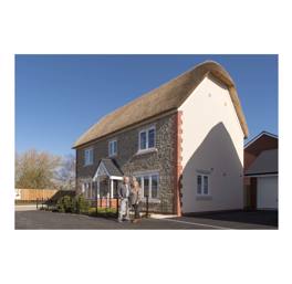 First residents move to beautiful new thatch home at Blackmore Meadows